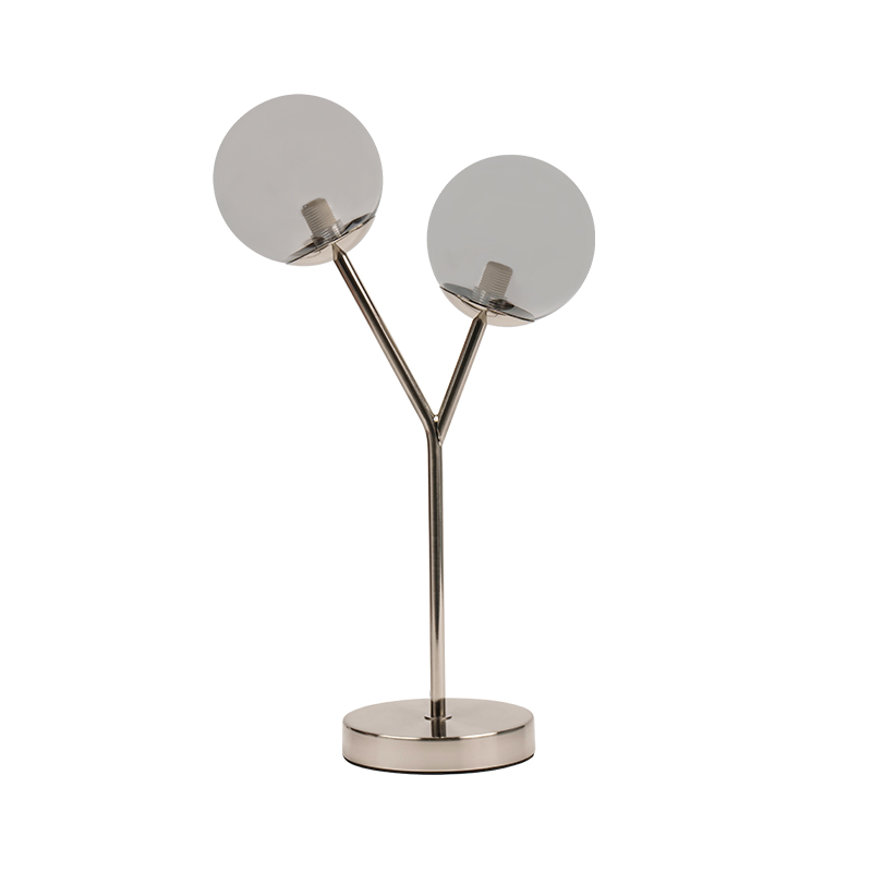 Kaksipäinen pallomainen lasipöytävalaisin